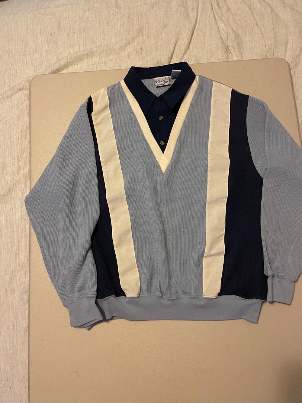 Vinatage “Casual Joe” V-Neck Panel Bowling Sweater in Light Blue and Navy